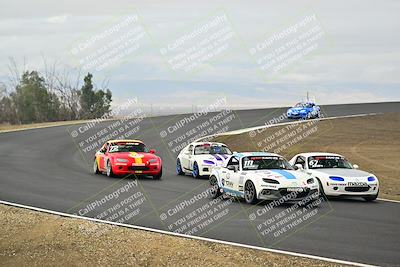 media/Jan-26-2025-CalClub SCCA (Sun) [[cfcea7df88]]/Group 1/Race/